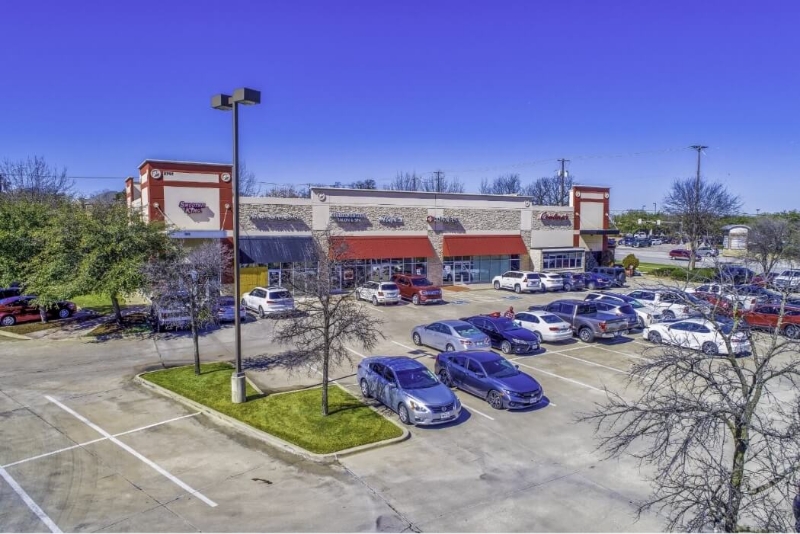 Cornerstone Plaza Front Image With Parking Area