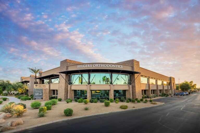 Palm Valley I & II Outside Building photo